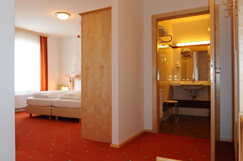 Hotel-Gasthof-Fleischerei - Zur Alten Post Schwanberg Exterior photo